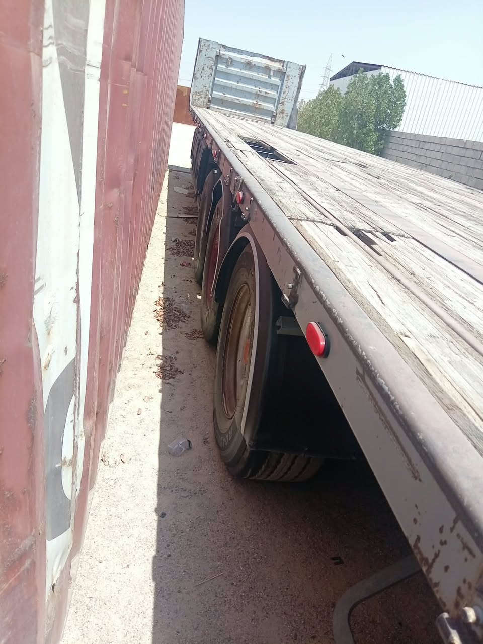 ‏سلام عليكم عربانة مقفولة كفالة عامة ثلاجة صناديق فول جنل طوله 13 60 السعر 53 ورقة بيه مجال مكانها بصره الزبير تواصل ***********
