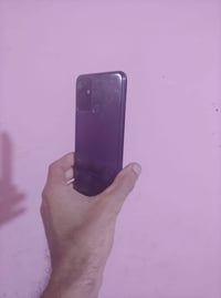 انفنكس هوت 13i • ذاكرة ٦٤ • زعفرانية