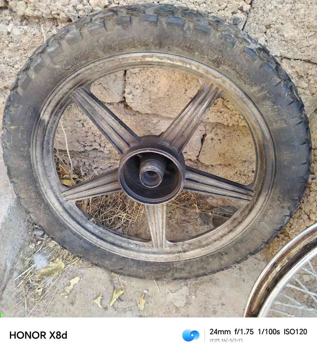 السلام عليكم قراض للبيع وياله جدام سيم ويل كب وره دبلات امامي ستيرن جوز. سيبايه تايكر مكاني جنوب الموصل حود: ***********

نص مكتوب في الصور:
- HONOR X8d 24mm f/1.75 1/900s ISO170 ۱۳:۳۹ ۱۴۰۲/۰۹/۲۶
- HONOR X8d 24mm f/1.75 1/900s ISO344 13:39 28/09/2026
- HONOR X8d 24mm f/1.75 1/100s ISO120 13:39 28/09/2026
- HONOR X8d 24mm f/1.75 1/148s ISO100 ١٣:٣٩ ٢٨/٠٩/٢٠٢٦
- HONOR X8d 24mm f/1.75 1/900s ISO634 ۱۳:۳۹ ۲۸/۰۹/۲۰۲۶
- HONOR X8d 24mm f/1.75 1/100s ISO136 ۱۳:۳۹ ۲۸/۰۹/۲۰۲۶