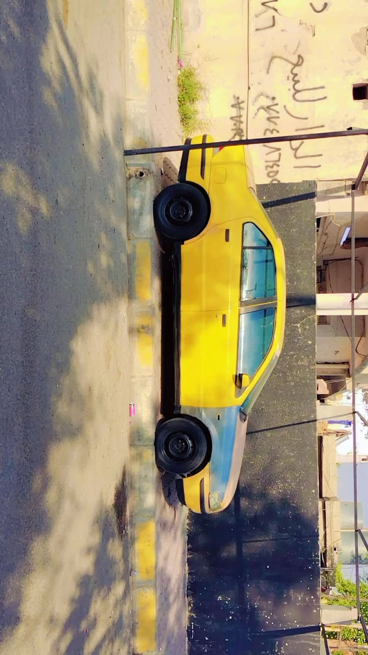 سلام عليكم شباب سياره سمند موديل 2009 للبيع سنويه صاقطه من 2019 السياره هاي وضعيتها كدامك صاحب موجود تريد وكاله تريد تحويل 
كير محرك بلشرط فقط غرامات مروريه  هيئه ونقابه اشكد عليها ينزل من السعر 19 وبيها مجال اني مكلف بلنشر تريد هاي رقم صاحب السياره خابره ‏‪***********‬‏
