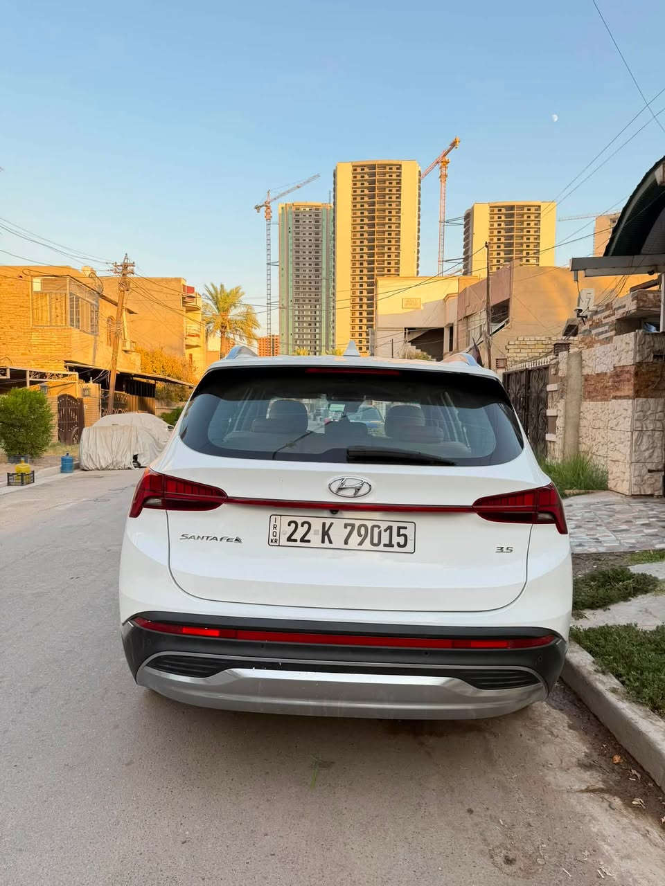 السلام عليكم سنتافي مديل2023
وارد خليجي محركه 3500 
فول مواصفات عده البانوراما 
ماشيه75الف
رقمه أربيل تحويل ثاني يوم
سبعه راكب 3قطع تبريد
سعره240 وبيه مجال
للتواصل ***********
