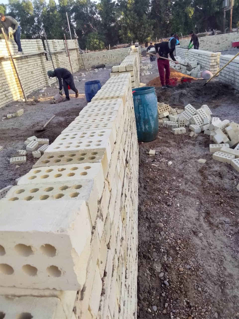خلفه بناء شغل من الدرجه الأولى و نضافه و تصميم احترافي جدا و مميز و أضمن لكم الاحترافيه المطلوبة العمل داخل بغداد و لا نعمل خارج بغداد للتواصل 

  رقم ‭***********‬ رقم كورك بي وتساب ***********

***********
