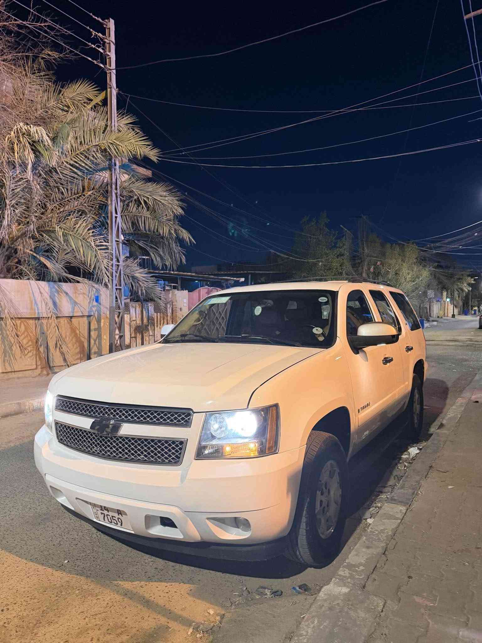تاهو 2008 للبيع فول الاخير كفاله لبدي عده بارد بل جاملغ 
السعر 180 بصره حره تحويل ثاني بسم المشتري 
*********** البصرة, العراق
