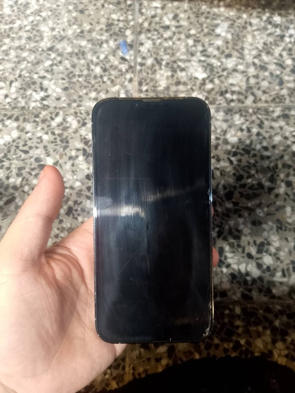 جهاز 13برو ماكس ذاكرة 256 بطاريه 74 جهاز وتر بروف كارتونته موجوده جهاز الله شاهد على ايدي نضيف حيل
رايده ب625 عنواني حي العدل *********** واتساب
