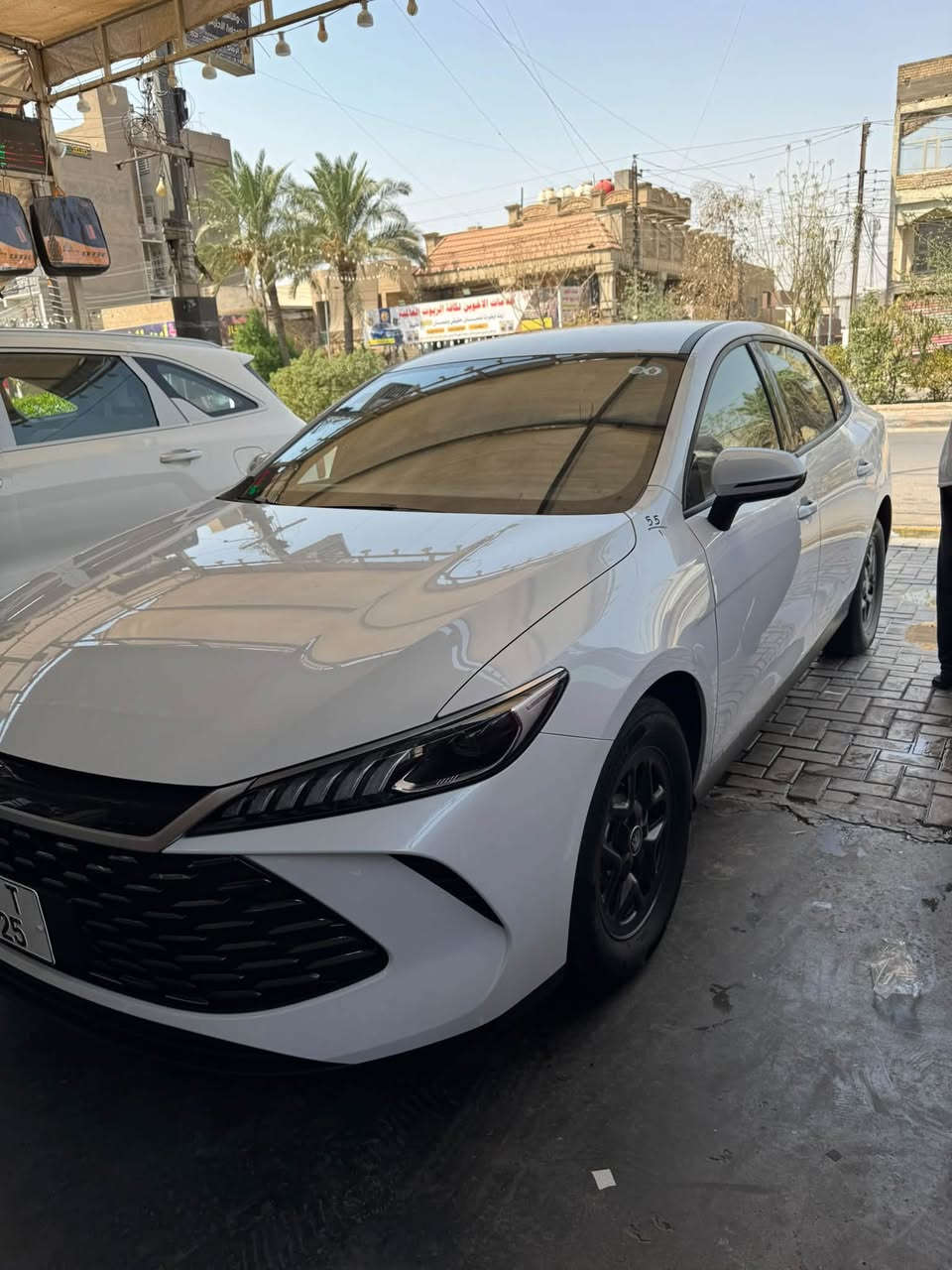 سلام عليكم
جن بلاص 
زيرو ترقيم جديد قبل ايام 
رقم رباعي 
داخل زيتوني 
مكفوله من كل شي 
بغداد
للستفسار ***********

