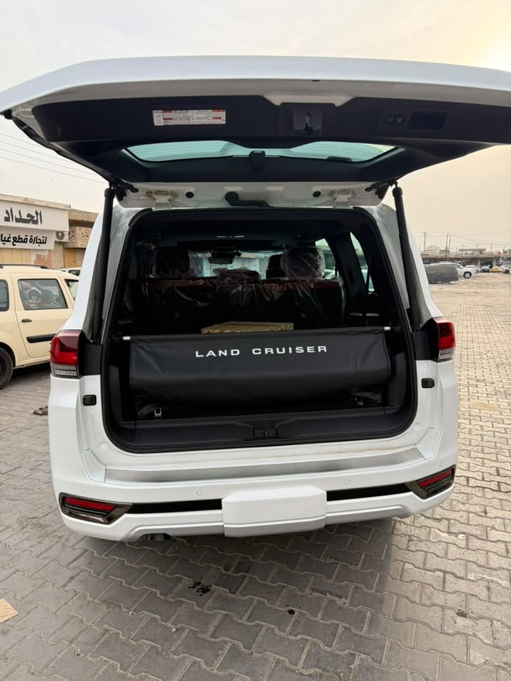لاندكروز VX.R • ٢٠٢٥ • هايبرد