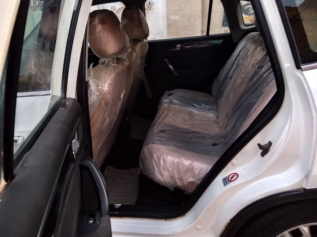 للبيع: سيارة بريليانس V5
المواصفات: 

​التبريد: شغال ممتاز

​الهزة والسنوية: جديدة

​الملكية: باسمي والتعديل/التحويل ثاني يوم مباشرةً

​المكانيك: كير ومحرك مكفولات بشرط

​المكان: واسط - الكوت

​السعر:72 ورقة (7,200$) وبيه مجال بسيط للشراي الجاد.

​للتواصل والاستفسار، يرجى المراسلة على الخاص أو الاتصال على الرقم: [***********].
