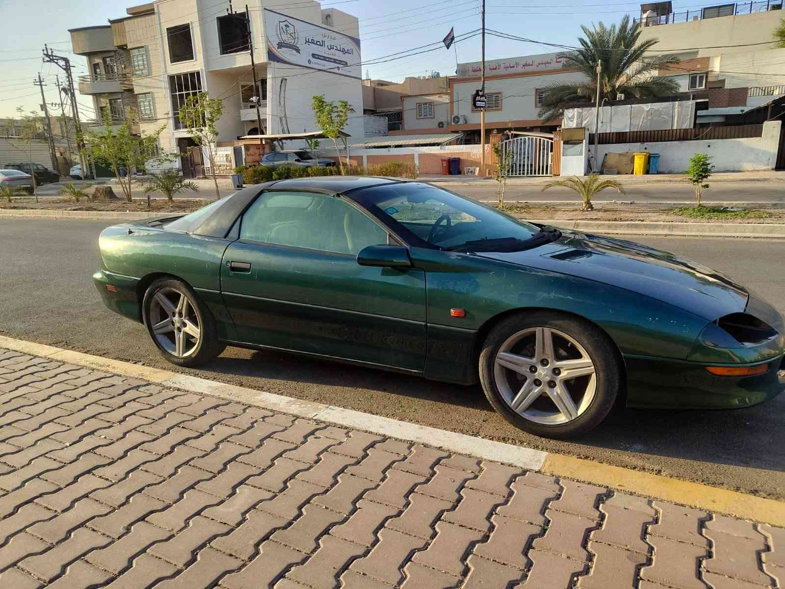 كامارو LT1 • ١٩٩٦ • تي توب