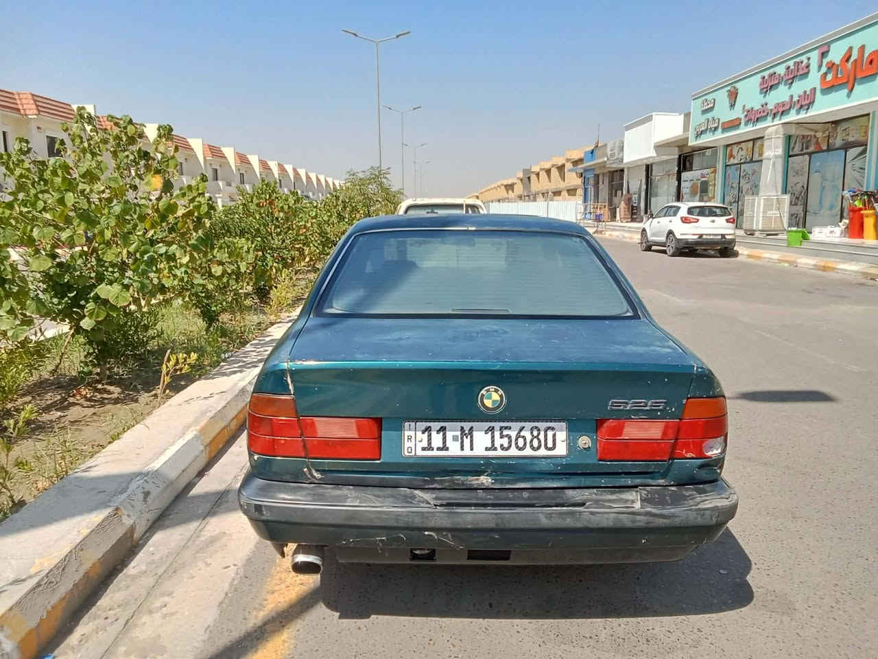 اسلام عليكم سياره بي ام للبيع كير مكينه كفاله رقم انكليزي بأسمي 35وبيه مجال سياره كلش حلوه
 للاستفسار***********
