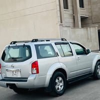 للبيع نيسان باتفندر موديل 2009 السعر 87 وبي مجال سونار مرفوق بلمنشور V...