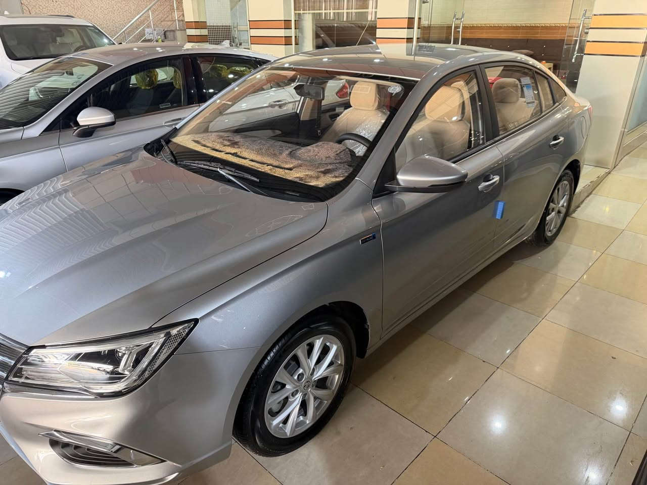 يمجي ٥ موديل 2024 12000km هيجي نية دةحامي بةشةرت گيرو مةكينة بةشةرت شاشة گةورة ناوزةرد تةحديل سورحة تةبريد لةمس رقم تلفون *********** أربيل, العراق
