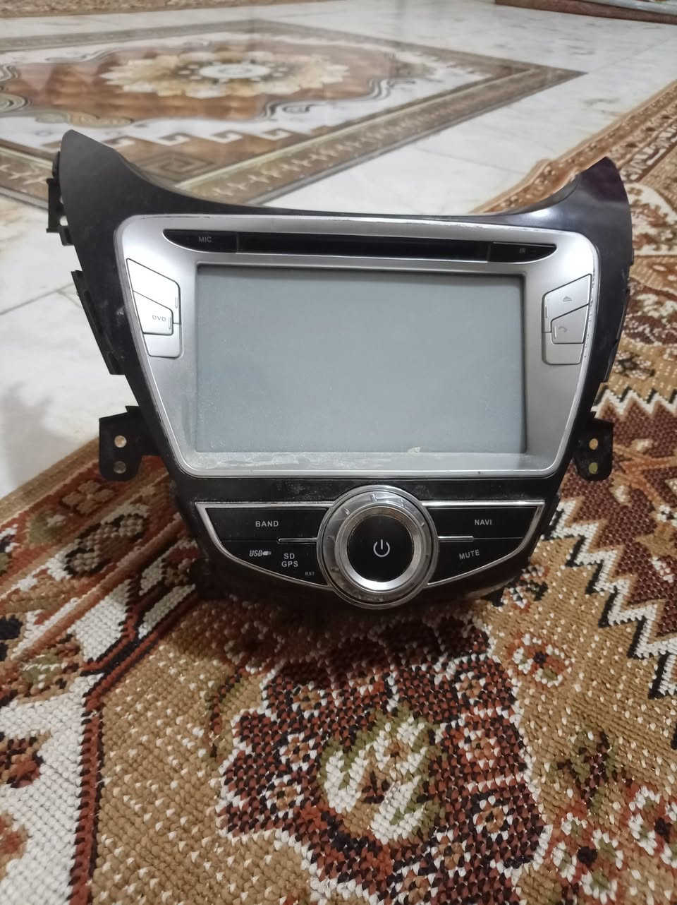 للبيع شاشا النترا ***********
