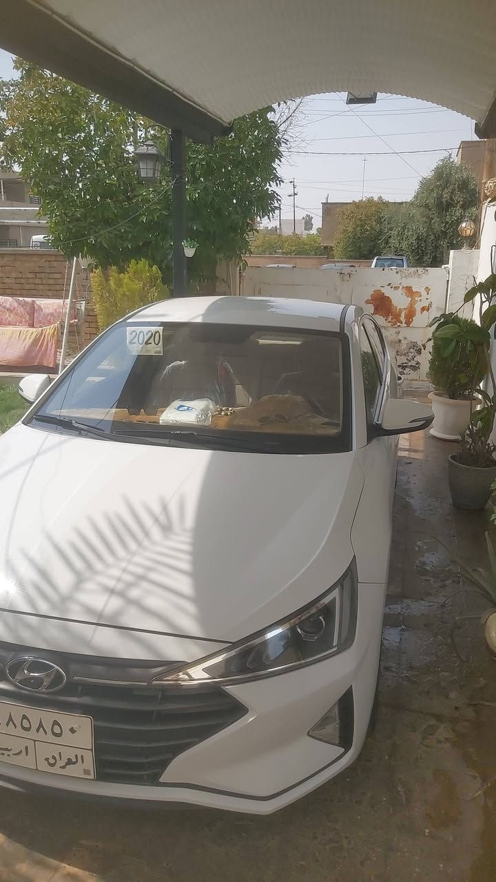 النترا موديل ٢٠٢٠ خليجي  ماشي ٥٣ حقيقي كيلو سياره مكفول من كل  شي سياره بدون فتحه بدون بصمه رقم تلفون ***********
