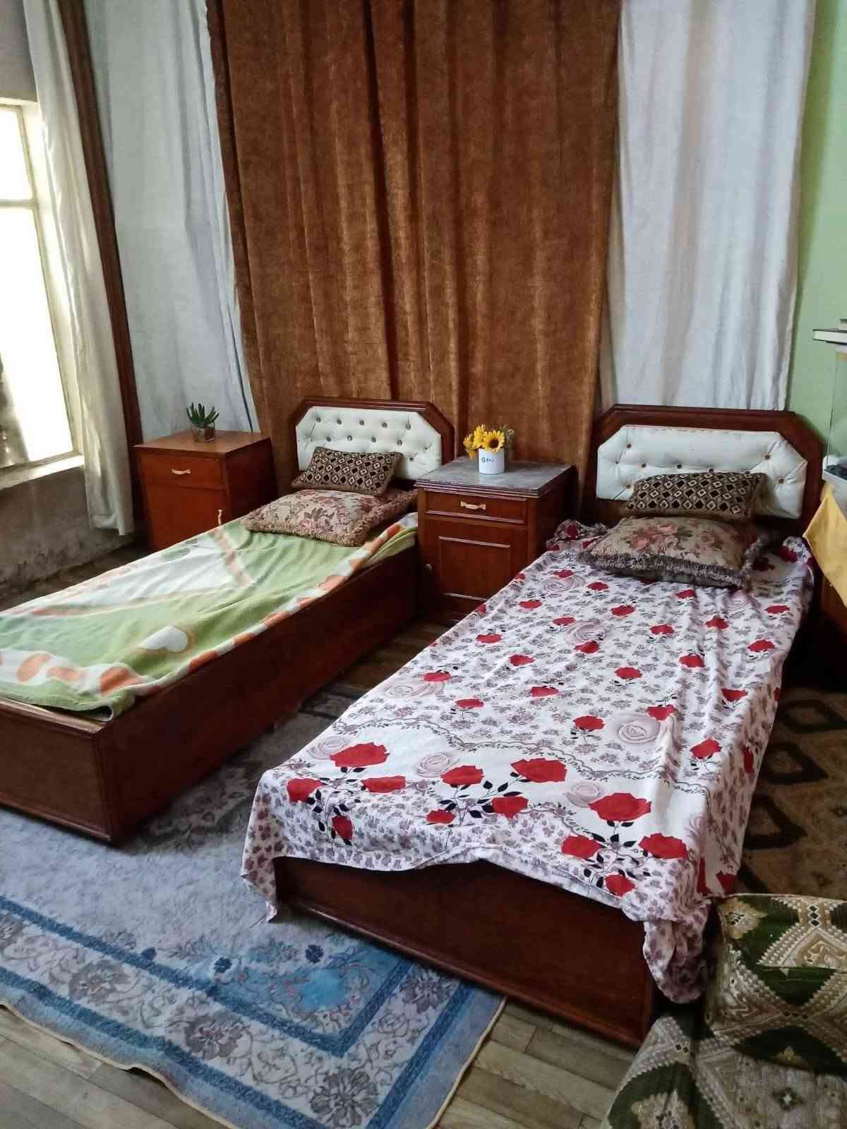 السلام عليكم. اخوان الي موصيني على كناتير توفرت كناتير حطاطه  داخل خارج صاج..
كنتور 6ابوا شغل ثكيل ظهر جرجوبه  داخل خارج صاج قاصه داخليه مخفيه مقطع جرارات وخانات.

كنتور 4بوب كل باب وحده داخل خارج صاج.مقطع رفوف وتعاليك

كنتور 3ابواب داخل خارج صاج مر ايه خارجيه

.كنتور 3 ابواب داخل خارج صاج جرارات داخليه.وتعاليك

كنتور بابين ملحق.

سرير نفر مع كومدي عدد 1.

معلمين.. ***********. 🌹
