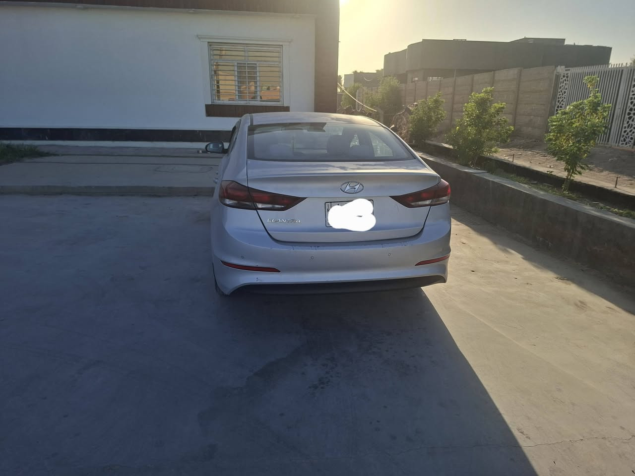 سلام عليكم ورحمة الله وبركاته للبيع النترا وارد خليجي مكفوله ما عدى البنيد مبدل بدون حادث السعر ١١٩ وبيه مجال للتواصل اتصل على الرقم *********** بي واتساب
