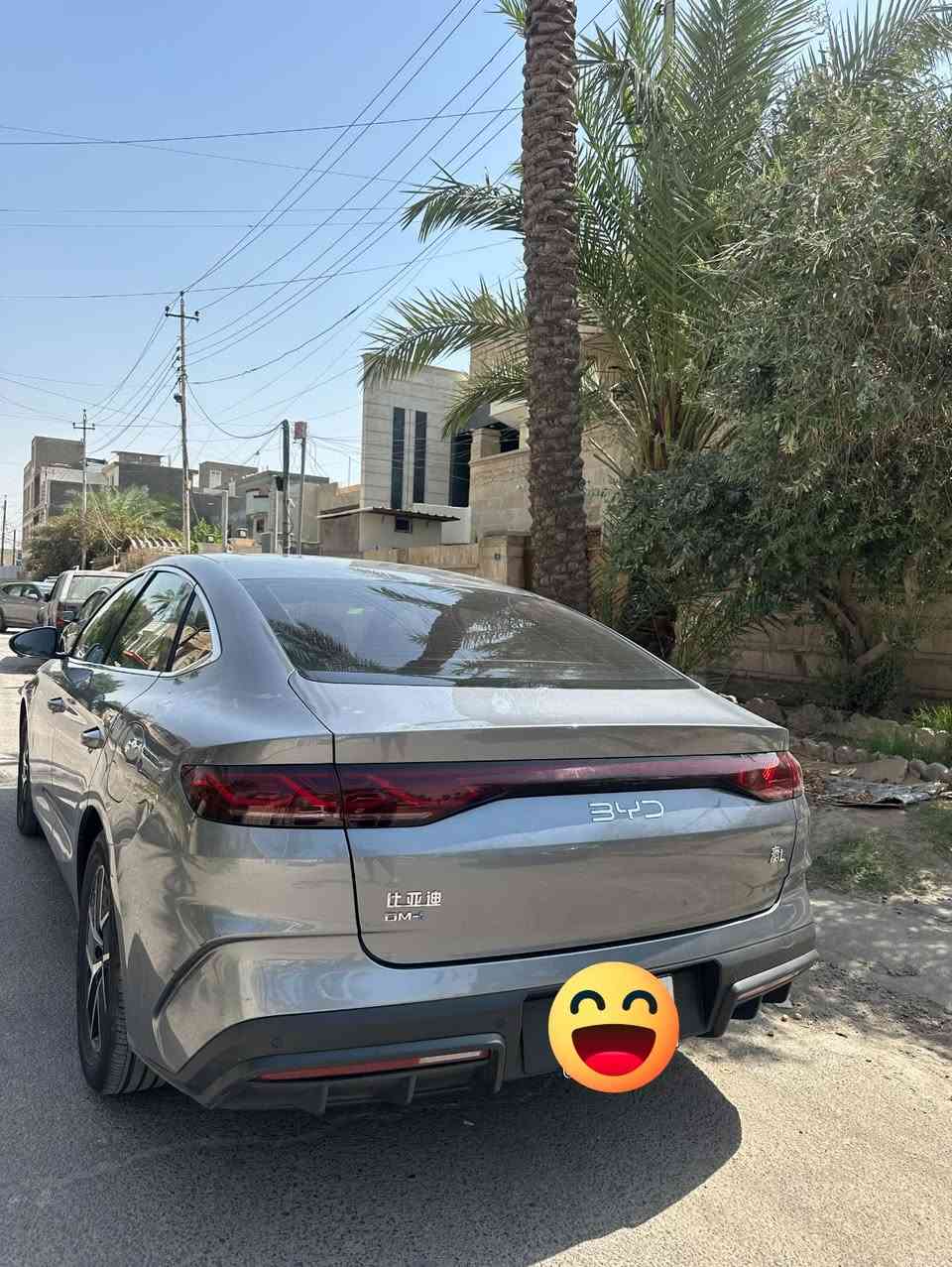 السلام عليكم
BYD QIN L 2025 
كن ال موديل ٢٥ للبيع 
ماشيه ٢٤ الف كيلو ، ١٣ على المكينه فقط
السياره فول مواصفات 
بطاريه ١٢٠ كيلو 
بانوراما ، خمس كامرات 
داخل جلد 
وهوايه مواصفات غيرها
بيها باب عكس السائق بارد بسيط جداً 
والجاملغ الخلفي طخه بسيطه موضحه بالصور 
محدثه اخر تحديث 
مكانها بغداد 
***********

