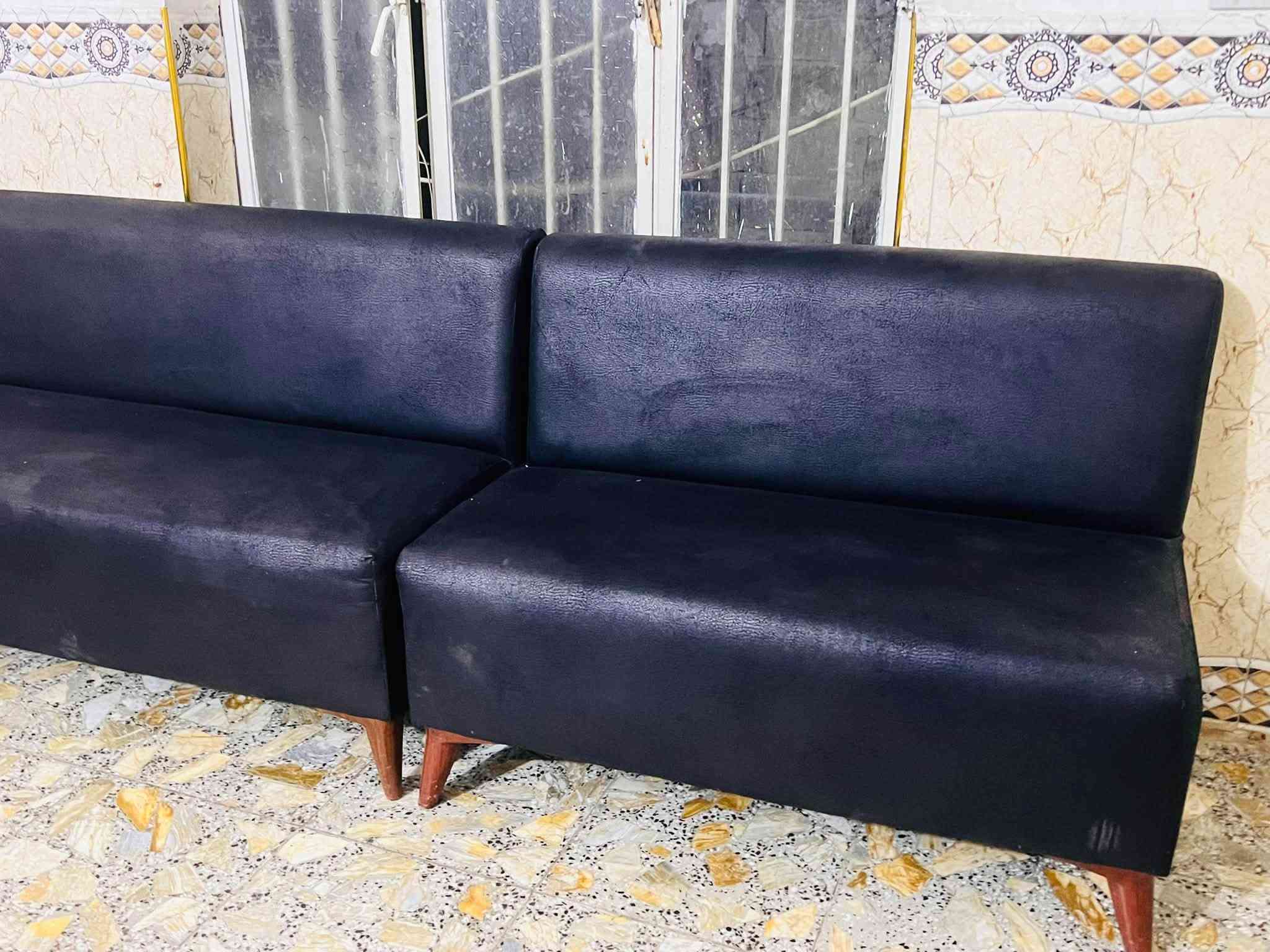 ميز طعام آخو جديد كيزر عل طاقه شمسيه مامستعمل تخم جلد ٨ مقاعد ثلاجه الحافض غراض بيت نضيفه جدن مكان مدينه الصدر ***********
