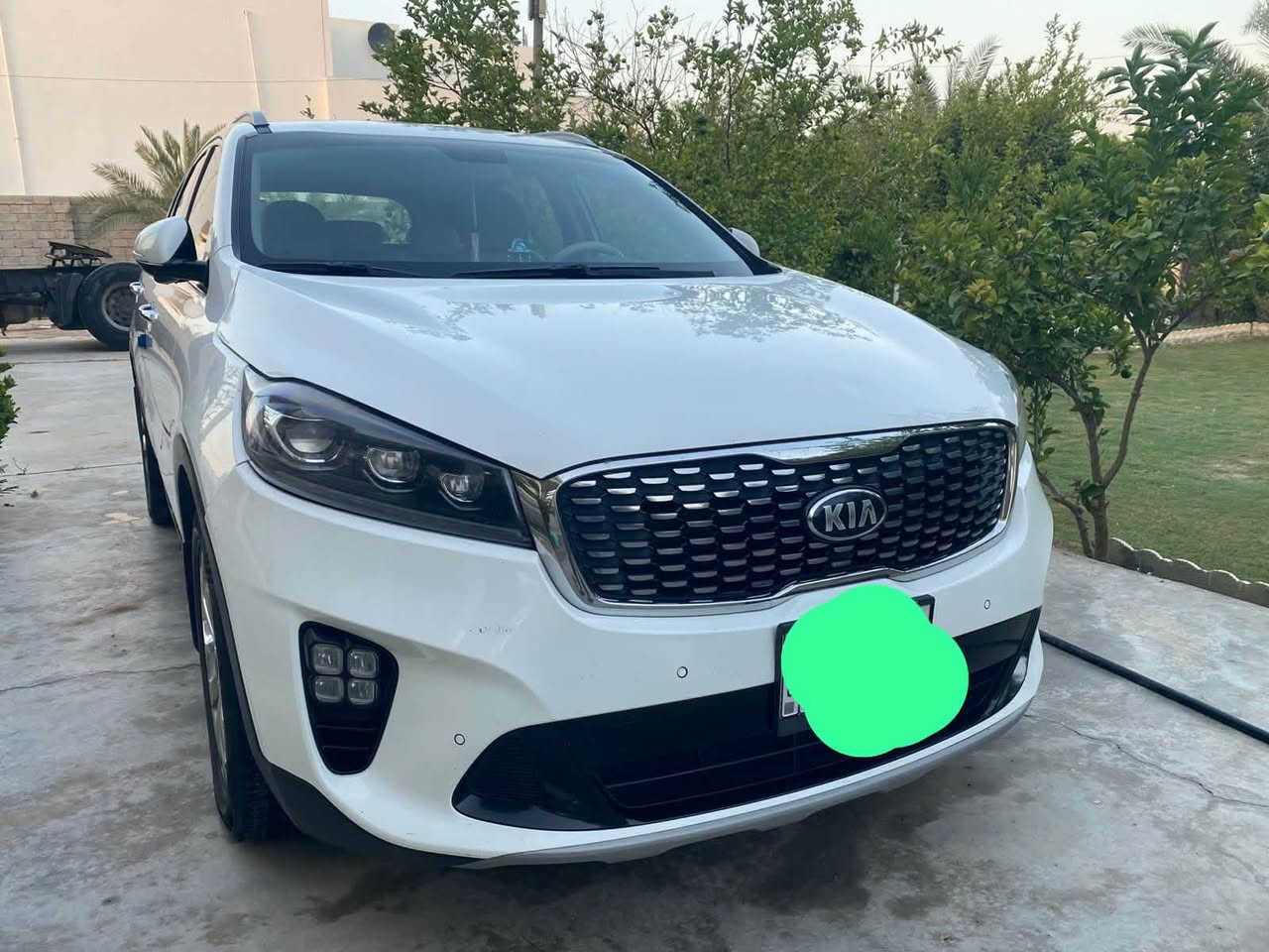 سورنتو 2018 خليجي
رقم بغداد
7 راكب 
محرك بلادي ما مفتوح 
بيها فقط بارد بالباب الخلفي 
السعر 220$و بيها مجال شويه

‭***********‬
