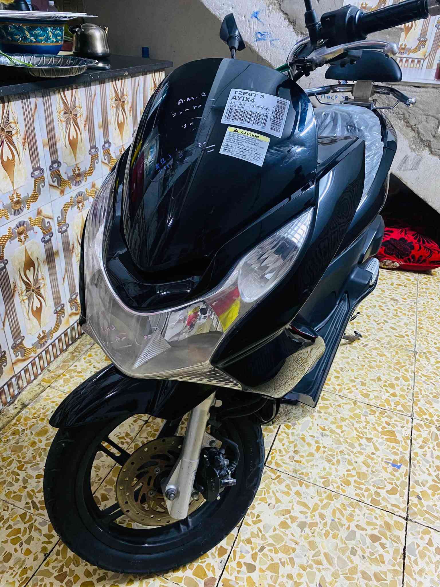 PCX جيل الاول • ١٥٠ • ماشي ٥٠٠٠٠