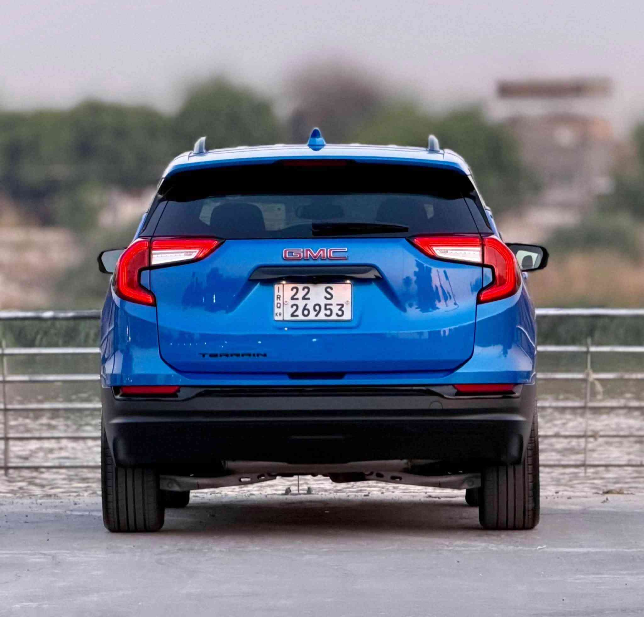 السلام علكيم
� وصول جديد ومميز 🔥
🚘 GMC TERRAIN SLE 2024 – الشكل الجديد
وارد امريكي
بدون صبغ حادثهه دعامية امامية فقط ايرباك سستم 
💙 لون أزرق مميز
✨ علامات سوداء + ويل كب أسود
رقم اربيل ترقيم جديد بأسم شركة وكالة تحويل او مضمون 

⭐ المواصفات:

• 🔑 بصمة تشغيل ودخول
• ⚙️ محرك 1.5 تيربو
• 🔄 كير دكمة
• 🅿️ هندبريك دكمة
• 💡 لايت LED أمامي وخلفي
• 🔦 بلوجكتر
• ❄️ قطعتين تبريد
• 🎮 تحكم ستيرن
• 🚦 كروس سرعة / مثبت سرعة
• 📡 رادار أمامي
• 🛑 مانع انحدار
• 🏁 Drive Modes – مود درايف
• 📱 شاشة

📌 رقم الشاصي:
3GKALMEG3SR204871

📍 مكاني: الكاظمية – شارع أكد

🔥 Terrain 2024 بالشكل الجديد — مواصفات حلوة وشكل رياضي مميز.
📸 صور السيارة مرفقة للإطلاع على التفاصيل

📞 للتواصل والاستفسار:
***********
