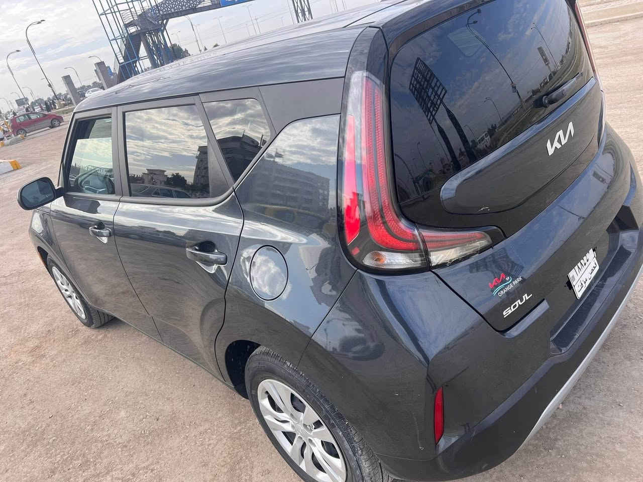 كيا صول 2025 LX  بدون رقم
محرك 2000 دوش بيع او مراوس 
ماشيه 15000 ميل بدون ايرباك
المواصفات
تحديد مسار...سياقه ذاتيه  ... مانع انزلاق...
اطفاء ذاتي اثناء القياده...توقف ذاتي ....مود درايف نورمل وسبورت...
الحادث فقط شباك الدعاميه موضح بلصوره والسياره كلين وصور الحادث بلمنشور
مكان السياره حله لاستفسار 

*********** حلة, بابل
