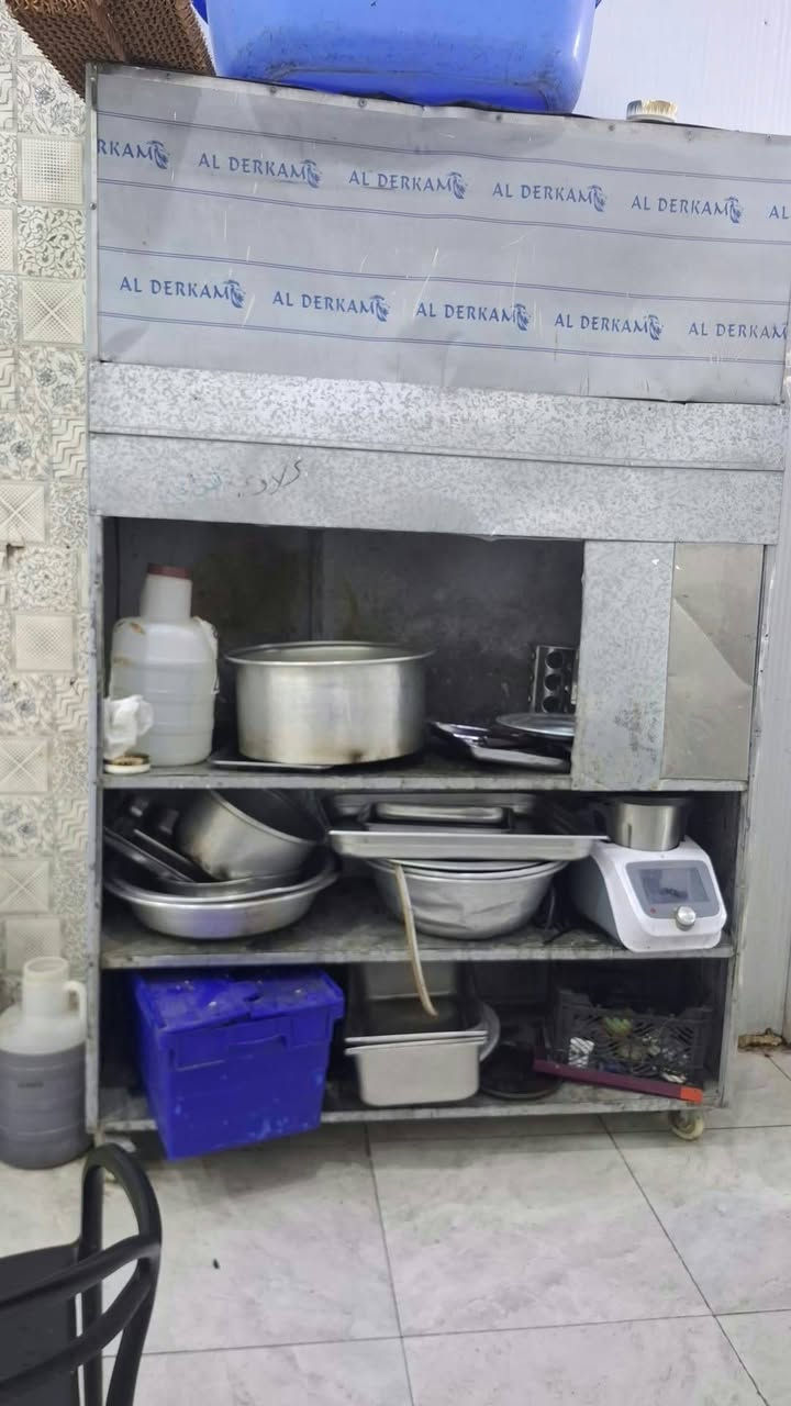 للبيع منقله كباب  اخت الجديد تفصال ب١٥٠ كرين بركر ٢٠٠ ***********
