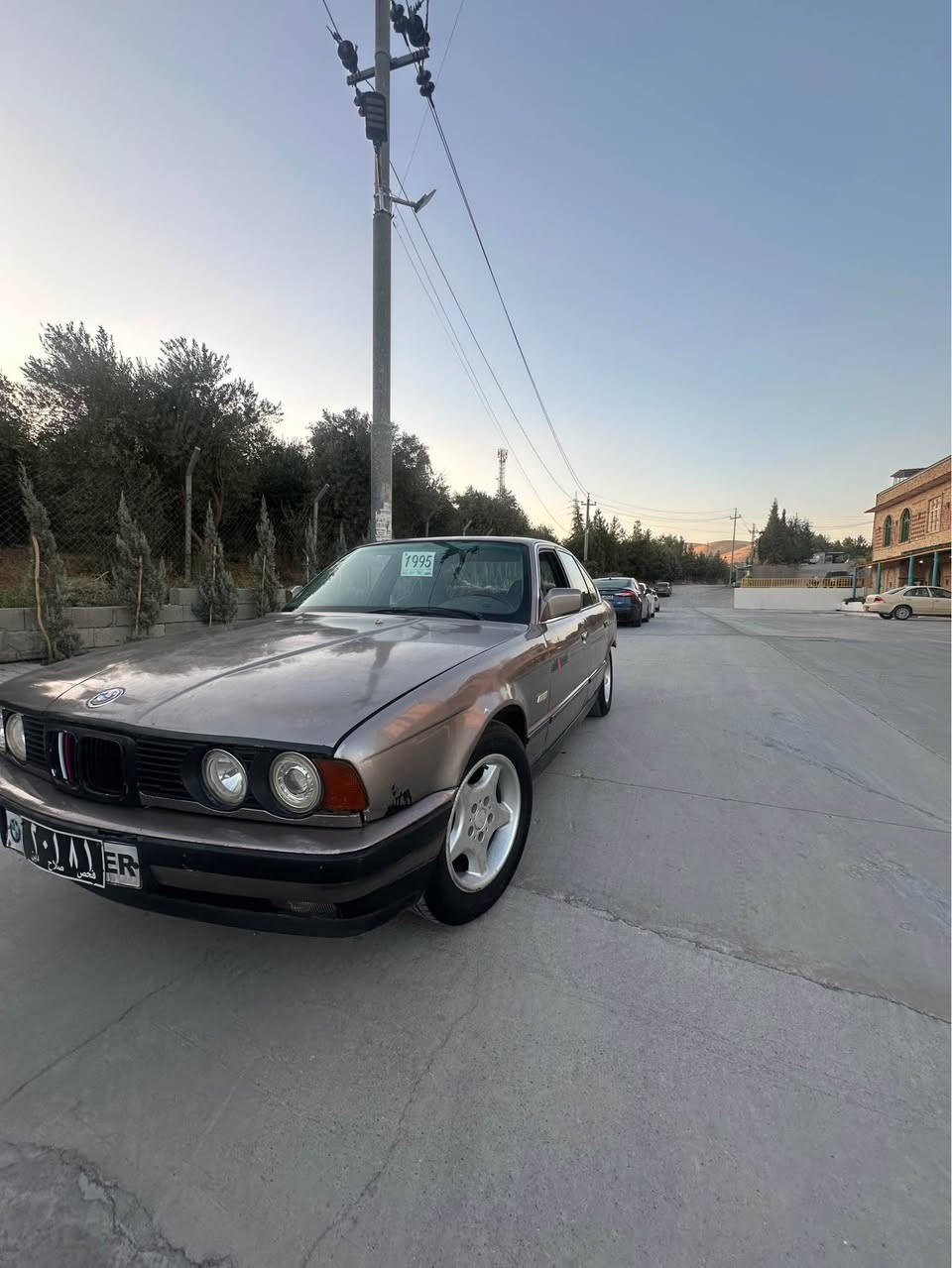 به ناوي خوا بيئيم موديل ٩٢ مه گينه ي ٥٢٠ عادي گيرو مه گينه ي به شه رتي ١٠٠ فيته ر كاره باي مه زبوته جوارتايه ي باشي له سه ره له قوه تي خوي بيزاره واجيهه ي له گه له به شه رتي ئه وه ليات به نزين زور كه م ده خوات نمونه له جواني نرخي ١٦ وه ره قه و مه عامه له T.B *********** ئه و ره قه مه ڤايبه رو وه تسئه بي له سه ره السليمانية, العراق
