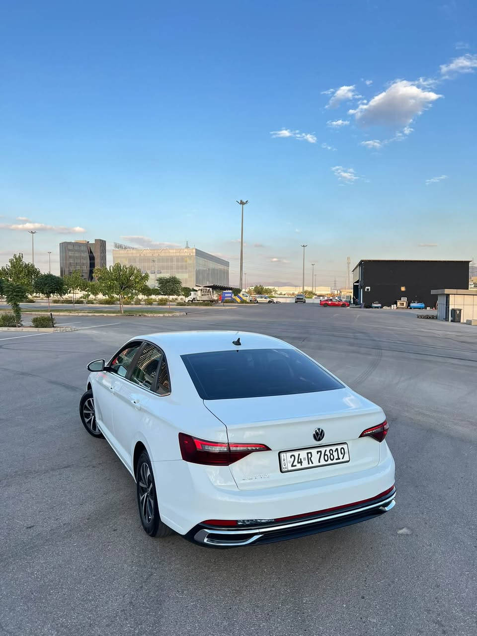 فول رادار • ماشي ٢٦٠٠٠ • مرقم كامل