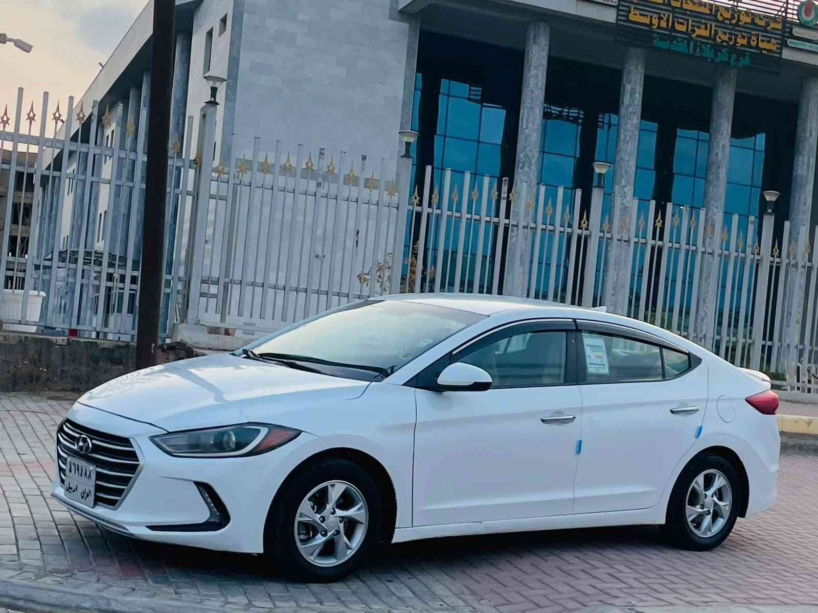 سلام عليكم للبيع النترا موديل 2018 وارد امريكا حادثة جاملغ وبنيد بدون دواخل والباقي مكفول كفاله عامه ليبل واحد شاشه كامره دواره تحكم ستيرن نقاط عمياء حساسات تبريد ثلج كير ومكينه مكفولات حداديه تخم تاير كله جديد السياره جديده وجاهزه واي نقص مابيه السعر 103 الاستفسار اتصال على الرقم *********** مكان سياره كربلاء مكلف بل نشر

