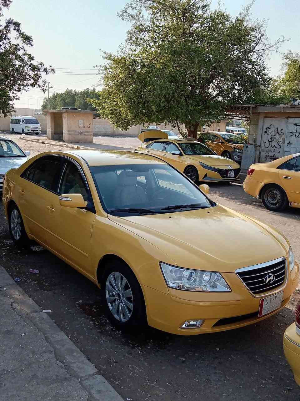 السلام عليكم للبيع سوناتا 2010 وارد أمريكي حادثه من امريكا جاملغ خلفي جهة الأيمن والباقي ليبل واحد مكينه وكير وتبريد مشروطات سياره ما عايزه كلشي مال جناي صبغه جديده باسمي مداور ثاني يوم السعر 107وبيه مجال
***********
