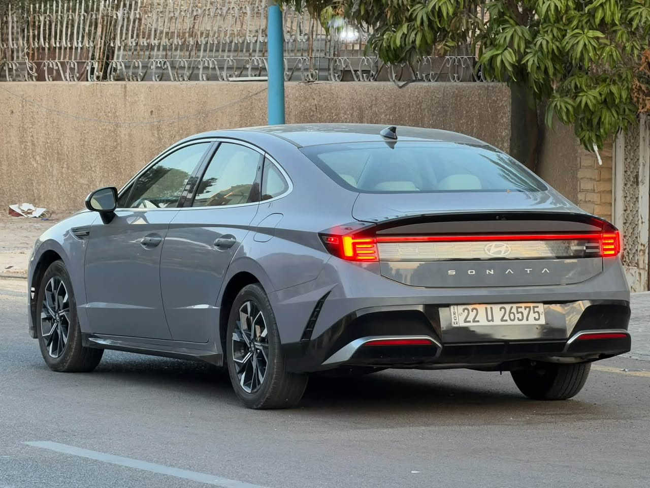 مرواس حصراً سنتافي  شكل الجديد
***********
سوناتا 2025 
وارد امريكي 
3 قطع صبغ 
رقم اربيل 
ماشيه 7 ميل 
جديده السيارة تفاصيل اكثر 
اتصل *********** 
موقع السيارة 
بغداد الغزالية
