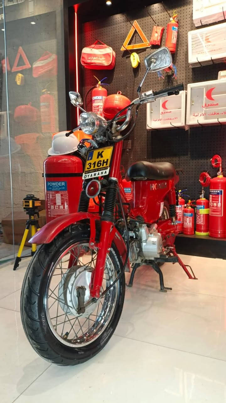 🔥 للبيع دراجة هوندا حمراء موديل كلاسيكي 🏍️
دراجة Honda شكلها أنيق ومرتبة، جاهزة للاستخدام والفحص.
🔴 لون أحمر جذاب
⚙️ مكينة وقير
🛞 تايرات وجنوط سبوك كروم
💡 لايت أمامي كروم
🪑 كرسي أسود
✨ شكل نظيف ومرتب
💰 السعر: خاص
📍 المكان: [البياع]
📞 للمهتمين: [***********]
