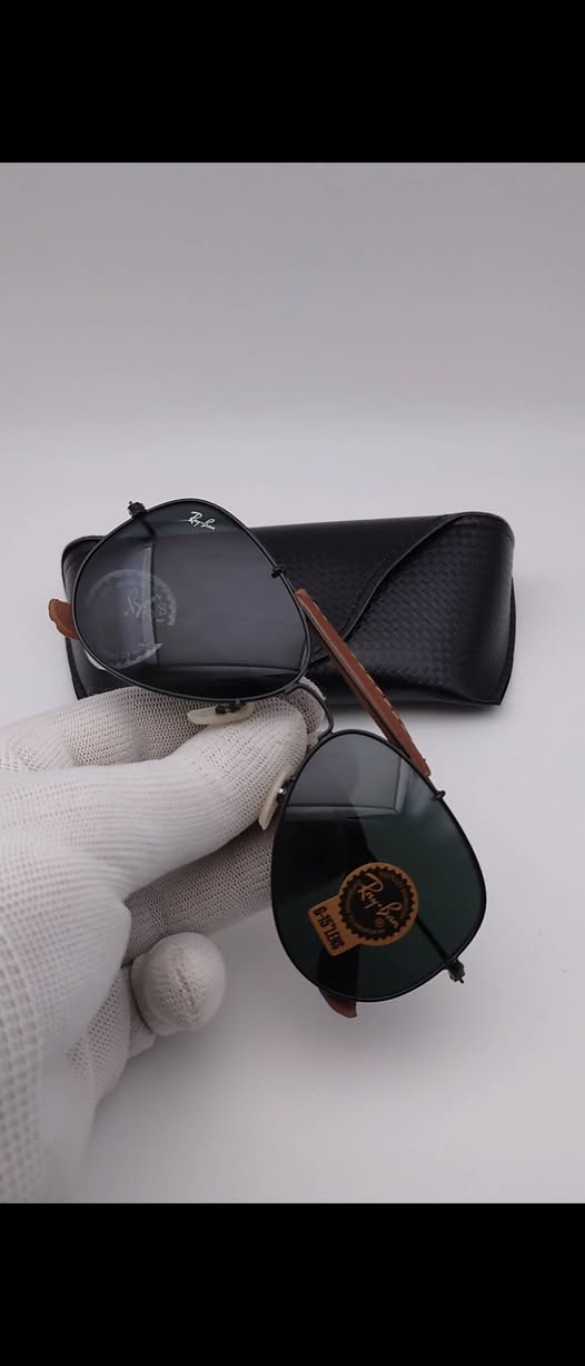 راي بان طيارين 
Aviator Outdoorsman
درجة اولى 
عدسات زجاج UV400 
العدسات تحتوي على فلتر انترفلكشن 
سعرها 35 الف 
للاستفسار خاص او واتساب 
***********

