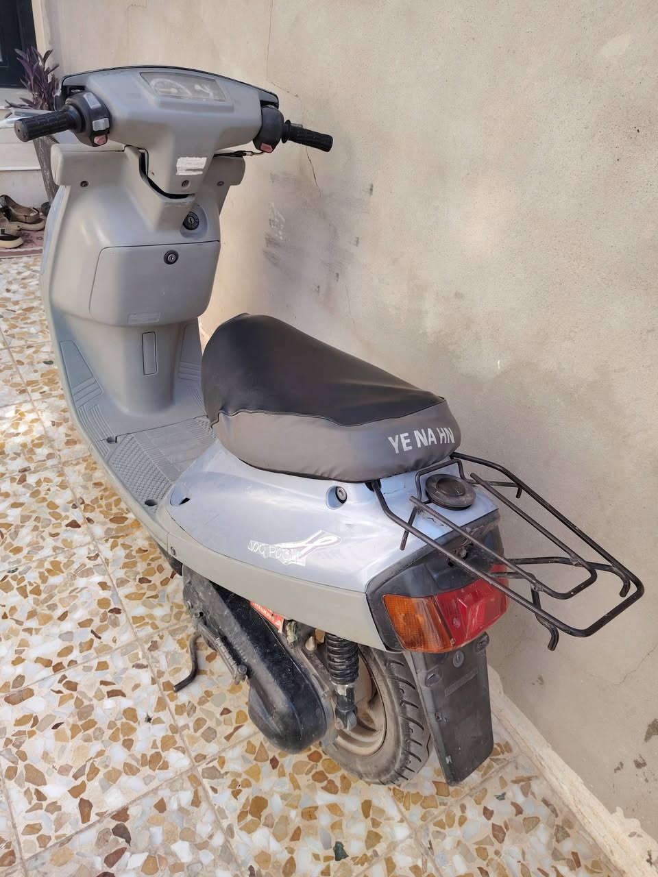 ماطور بزون سلف كهربائيات كيج بانزين  شغال شاصي شرط  درع اصلي والباقي كدام العين سعر   300  وبي مجال اتصل ***********  او واتساب
