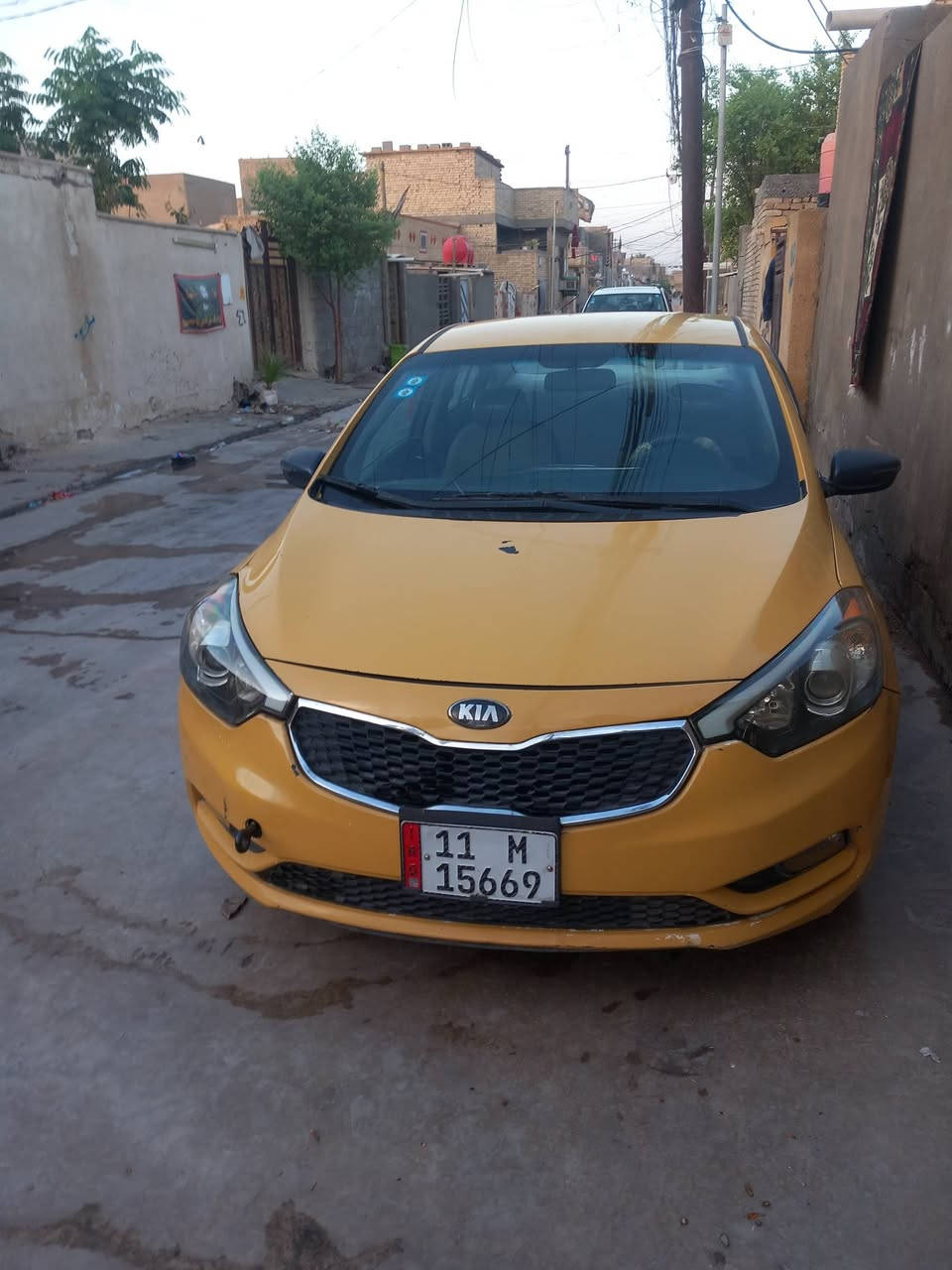 سلام عليكم عندي فورتي موديل ١٦سياره حلوه اريد مراوس بكيه ***********
