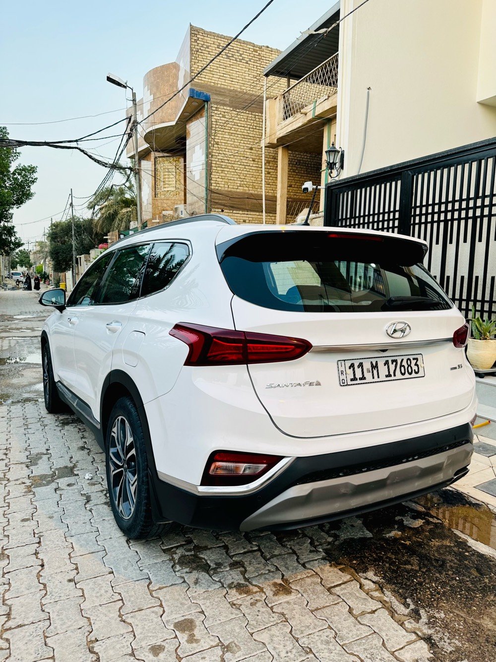 سنتافي 2019 
خليجي محرك 6 سلندر 3500
فوول مواصفات 
رقم بغداد مشروع وطني 

السعر 218 ورقة