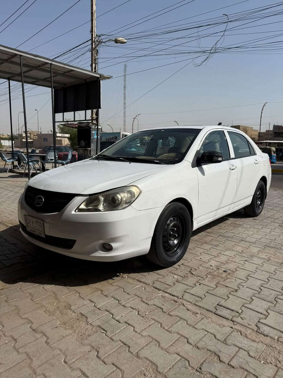 السلام عليكم BYD. G3 2013 كير ومحرك كورلا واتو 1800 قبق اسود الحديث المرغوب مكفوله ضربه وصبغ وتبديل وجراد ماشيه 177 حقيقي صدر تخم تاير تبريد ثلج رقم بغداد تحويل مباشر سياره ماتصرف عليها ربع جاهزه كبل لشارع الله شاهد عليه سياره خير من الله سعر 53 وبيه مجال عنواني بغداد 
***********
