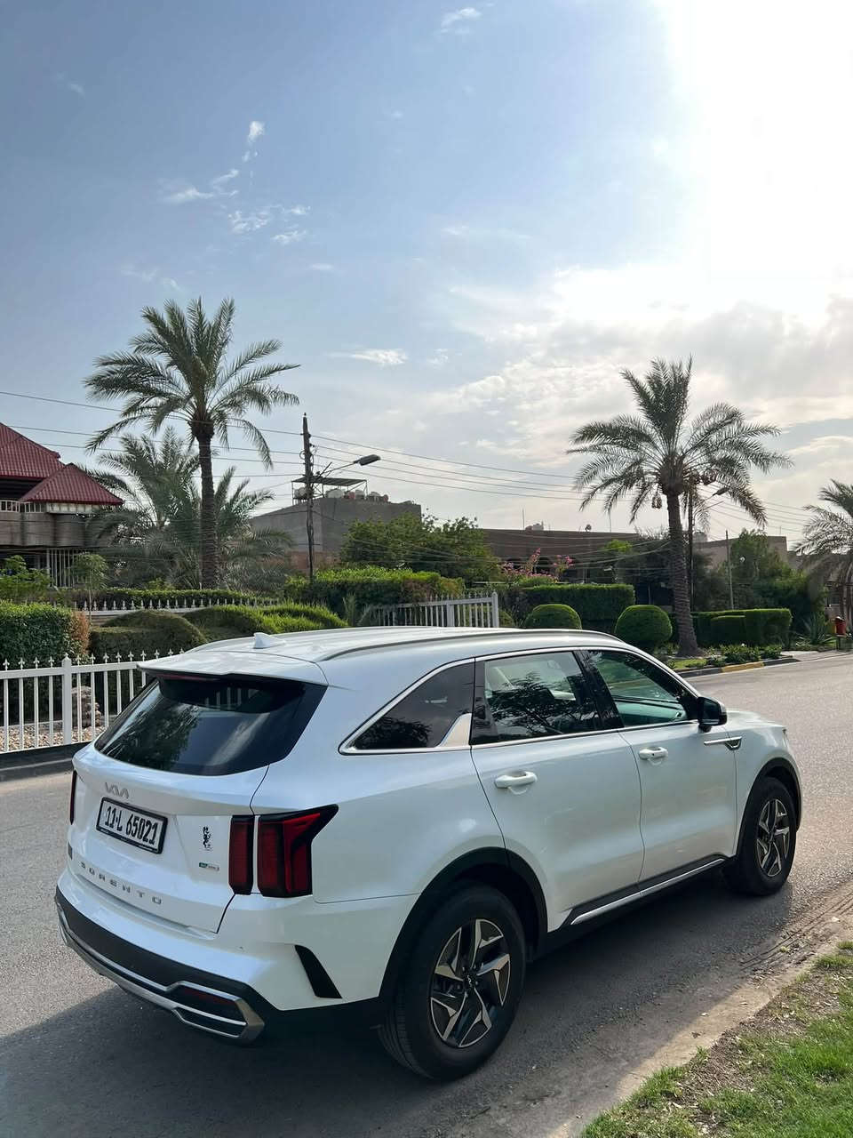 🚘 Kia Sorento Hybrid 2022 🚘

✨ هايبرد | 1.6 تيربو | 4 سلندر
⚡️ اقتصادية وقوية بنفس الوقت
🔹 S Hybrid
🔹 دفع أمامي FWD
🔹 قير أوتوماتيك
🔹 جنوط 17 إنچ
🔹 لون أبيض لؤلؤي 🤍
🔹 وارد أمريكي 🇺🇸

📍 مرقمة وجاهزة
📍 بغداد – حي الجامعة

📞 للاستفسار: ***********
