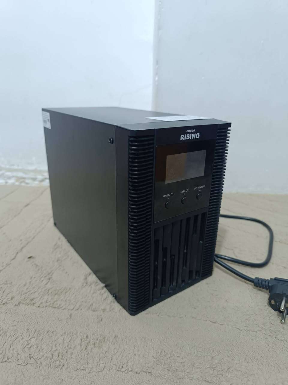 السلام عليكم  ups اونلاين 1kv شركه رايسنك معروفه مواصفاته ارقه شي اخذته قبل 10 اشهر و بطاريات بدلتهن قبل 3 اشهر من الشركه وبعده بالضمان
رايده ب 135 ما عندي توصيل تجي تاخذه من البيت 
خاص او على رقم 
***********
السلام عليكم  ups اونلاين 1kv شركه رايسنك معروفه مواصفاته ارقه شي اخذته قبل 10 اشهر و بطاريات بدلتهن قبل 3 اشهر من الشركه وبعده بالضمان
