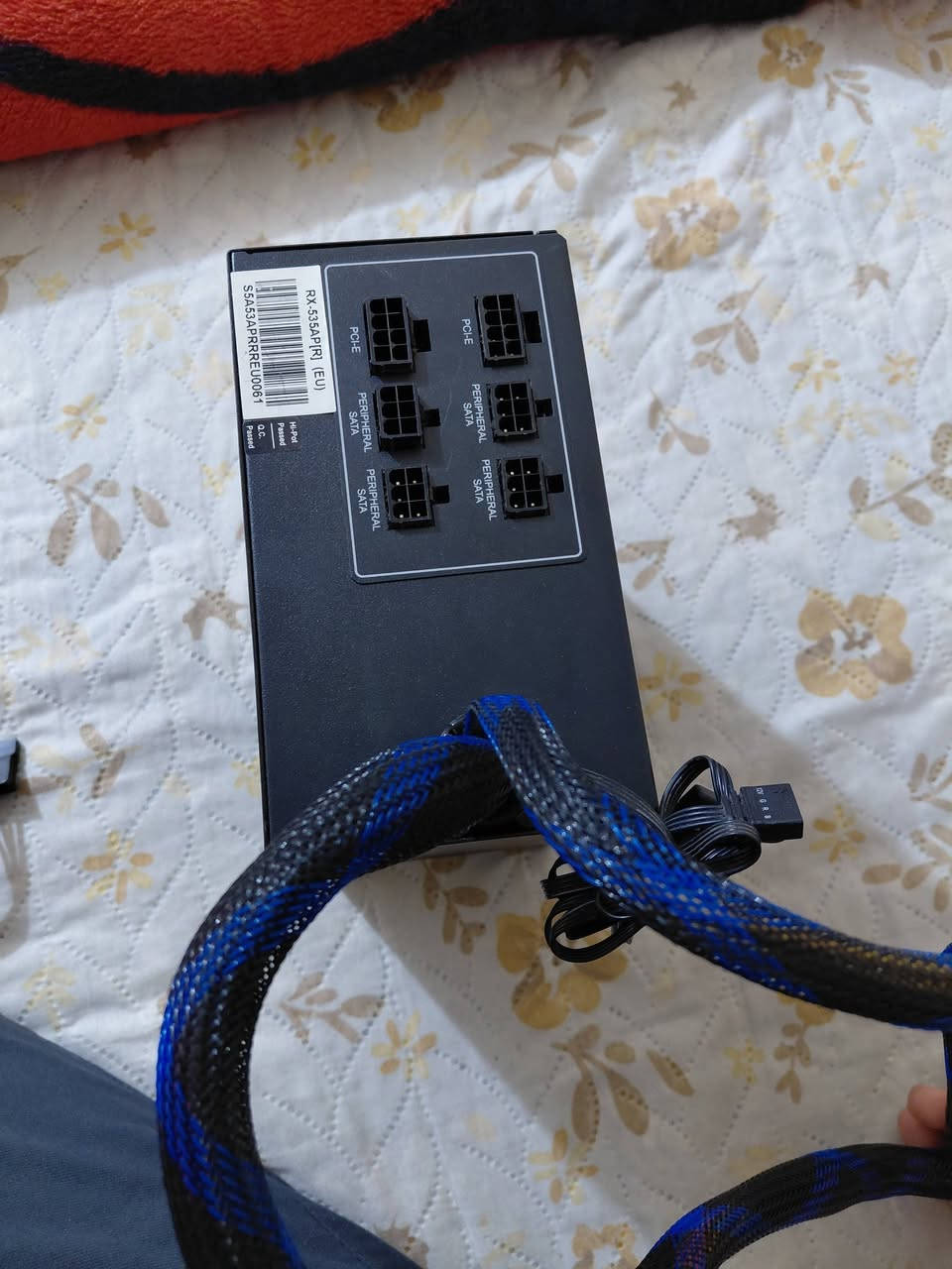 السلام عليكم ...
بور سبلاي Raidmax Thunder RGB RX-535AP نظيف وشغال وارجي بي 
بس اكو مشكلة بوراير الساتا تكدر تستبدلة 
رايدة ب30 وبي مجال بسيط 
مكاني بغداد مدينة الصدر الشماعية 
رقمي :***********
