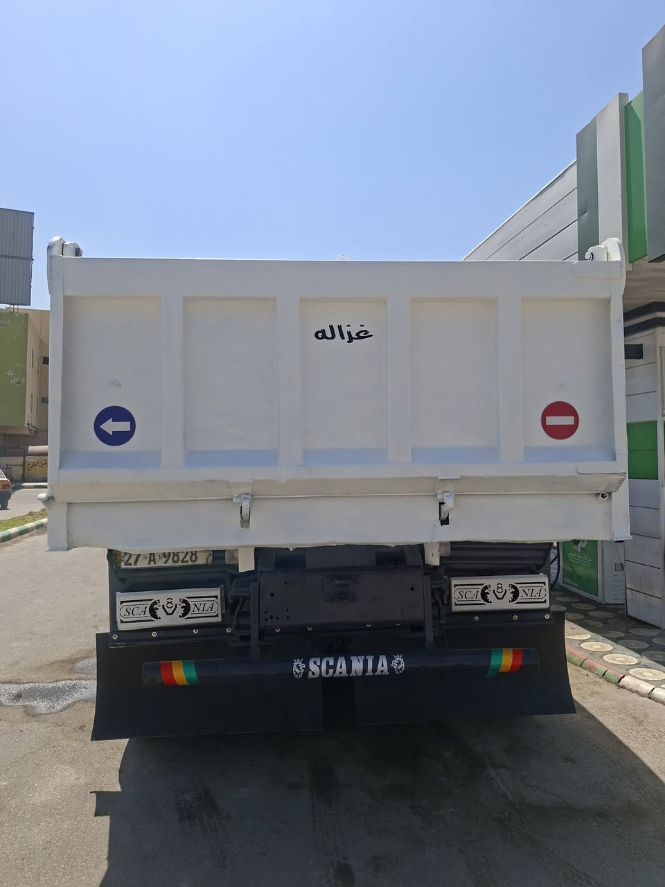 للبيع سكانيا قلاب موديل 91 محرك ١٢ ونص سوبر  لا تنقيص ولا بخار كير 5■5  شاصي مكفول   باج بطن   قماره مكفوله من الصبغ سياره جاهزه للعمل سنويه ل29 رقم دولي تحويل مباشر السعر  ١٤٠    عنواني بابل القاسم  ***********
