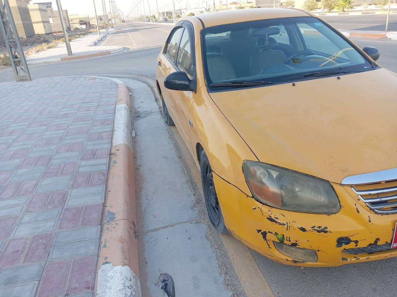 السلام عليكم كيا سبكترا للبيع وارد امريكي 2006 سياره باسمي مصفره هيا وغرامات رقم انجليزي جير ومحرك استوني شاتي حاويه السعر 58 وبيها مجال للاستفسار خابرني على هذا الرقم  ***********
