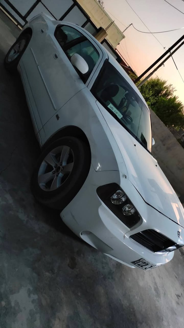 جارجر 2010 لون ابيض بدون مراوس وبدون قسط السياره بسمي شرط تحويل
السعر 110 وبيها مجال 
الغرامات صافيه ما عليها دينار 
محرك 3500 

صدر معمر جديد شرط صار 5 ايام الشواصي والالغود شرط تفحص وتشوف بعينك البنيد والدعاميه الاماميه مبدلات بيها الچاملغ الامامي اليسار بي اصبعين من جهة الدعاميه والايرباگ طاگ درگه ودشبول 

بيها ضربه خفيفه بالچاملغ الخلفي والدعاميه موضح بالصوره 

العنوان جنوب الموصل ناحية القياره قرية امام غربي 

سياره مال بيت صار سنتين وما مشتغله خط باقي التفاصيل بالصور

اتصال او واتساب ***********
