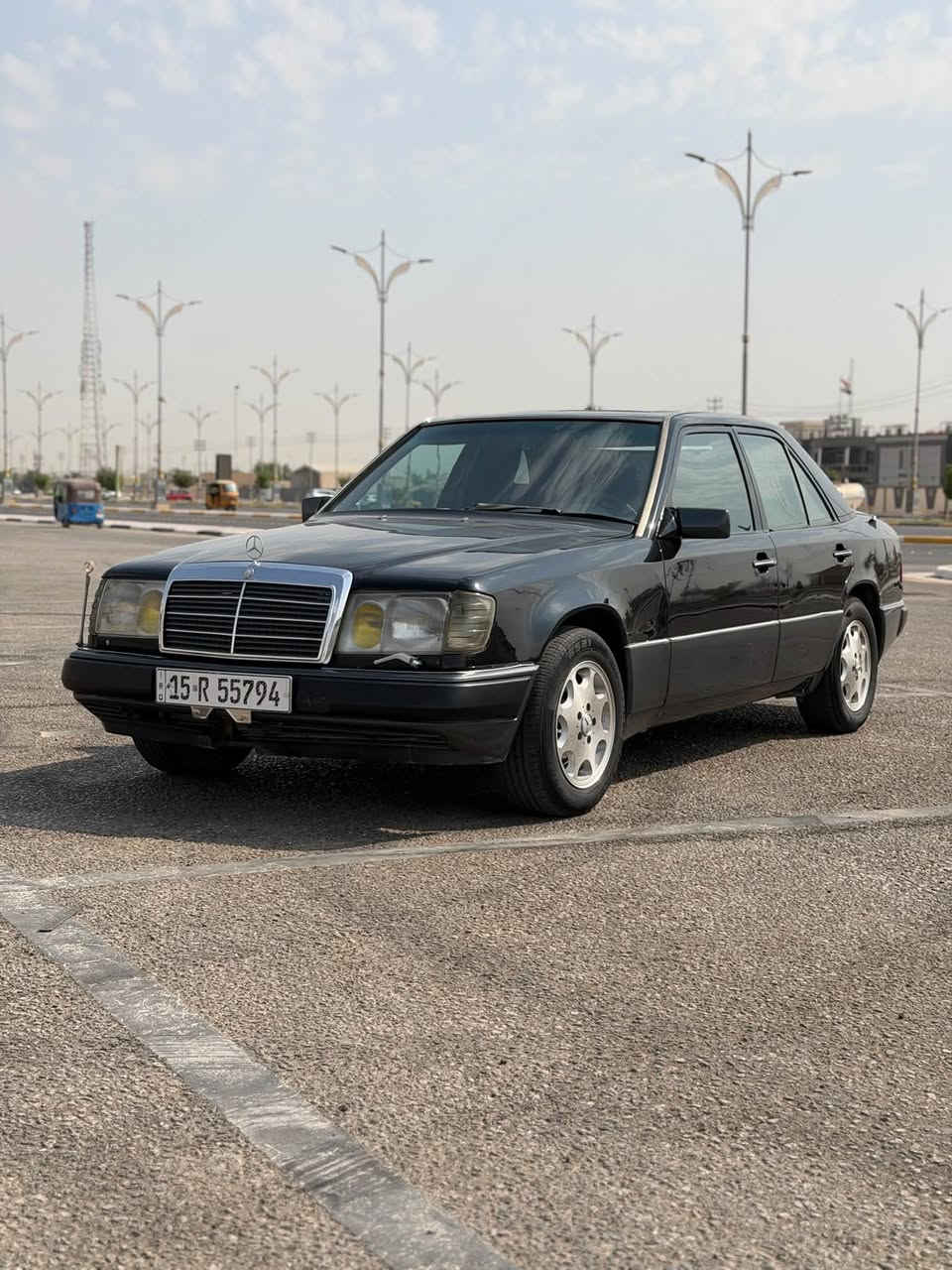 مارسيدس دب 1992
محرك 3000 vvti
كير ومحرك مكفولات 
مصبوغة عام جمالية 
جام كهربائي 
تبريد شغال 
منضومة بانزين كاملة ومنضومة تبريد وكبريسر 20 ستوني شادهن 
السيارة نضيفة وجاهزة 
رقم دولي مشروع وطني تحويل ثاني يوم بـ اسمي 
العنوان : كربلاء 
السعر : 50$
الرقم : ***********
