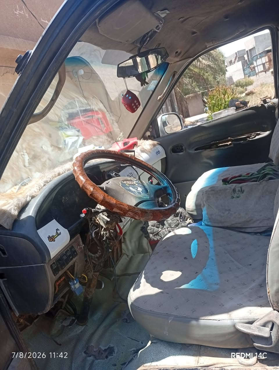 سلام عليكم للبيع موديل 95 رقم بغداد مصفره هيئه وغرامات تحويل ثاني مكاني ديالى الخالص 
***********

