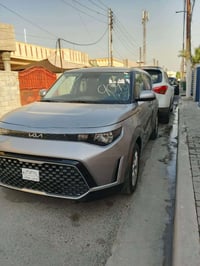 كيا صول 2025 وارد امريكي حادث بنيد مبدل وحافة الجاملغ ماشيه 4000 منفيس...