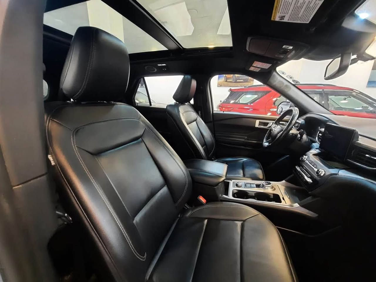 FORD EXPLORER XLT PLUS 2020
💠 الفئة XLT PLUS

💠 الموديل 2020

💠 اللون / ازرق  بحري

💠 عداد المسافات94,000 

💠 حجم المحرك 4 سلندر توربو 

💠 القدرة الحصانية 300HP 🐎🐎🐎

💠 اللوحات / 22L 62925

💠 المواصفات 

▪️بصمة 

▪️دخول ذكي 

▪️تشغيل عن بعد 

▪️مثبت سرعة 

▪️قيادة آلية 

▪️تحديد مسار 

▪️رادار جانبي 

▪️رادار امامي 

▪️حساسات خلفية 

▪️كاميرا خلفية 

▪️فتحة سقف بانورامية 

▪️اوتو ستوب ستارت 

▪️تنبيه سرعة الشارع

▪️فور ويل درايف 

▪️مانع تصادم وتحذير 

▪️كشن كهرباء 8 حركات 

▪️كشن تدفئة 

▪️كشن جلد اسود 

▪️وضعيات قيادة 

▪️اوتو هولد 

▪️نفكيشن 

▪️كشن vip 

▪️صندوق كهرباء 

▪️تحكم ستيرن 

▪️مانع انزلاق 

▪️كشافات ضباب 

▪️اوامر صوتية 

▪️ستيرن تدفئة 

▪️اندرويد اوتو 

كير 10 سرعات 

تبريد 3 قطع 

ويل 20 سايد بريك بصمة 

شفتات ستيرن هوك سحب 

 الضرر / تبديل بنيد فقط 

رقم الشاصي/  1FMSK8DH3LGB68546 السعر 235 وبيهاا مجال 📍سامراء.***********
