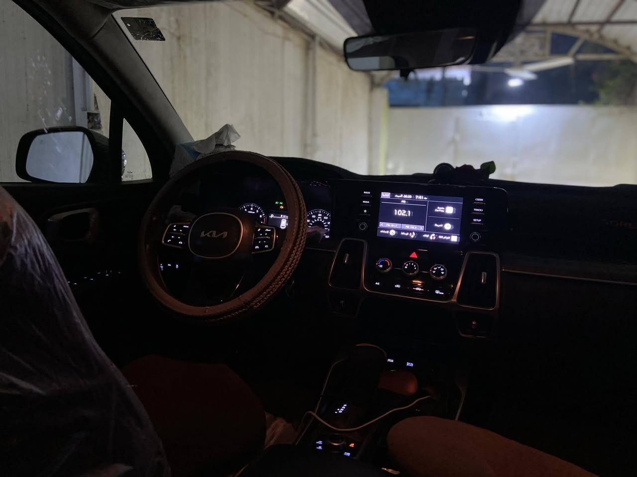 بيع مستعجل!!
السلام عليكم 
سورنتو 2023 رقم بغداد ب-سمي السياره .. حره وارد امريكي
لون مميز رصاصي على رمادي
بيها جاملغ تعديل وبنيد مبدل فقط
الباقي كفاله عامه
4 سلندر  جي دي اي تنفس طبيعي
رادار امامي. خلفي. جانبي. 
شاشه عربي طول الدشبول
حساس اطارات تحديد مسار. 
توقف ذاتي
ومواصفات اخرى كثيره
السعر:170 وبيها مجال 
مكاني. الديوانية الحمزة الشرقي
-للاتصال هاتف او واتساب متوفر
***********
