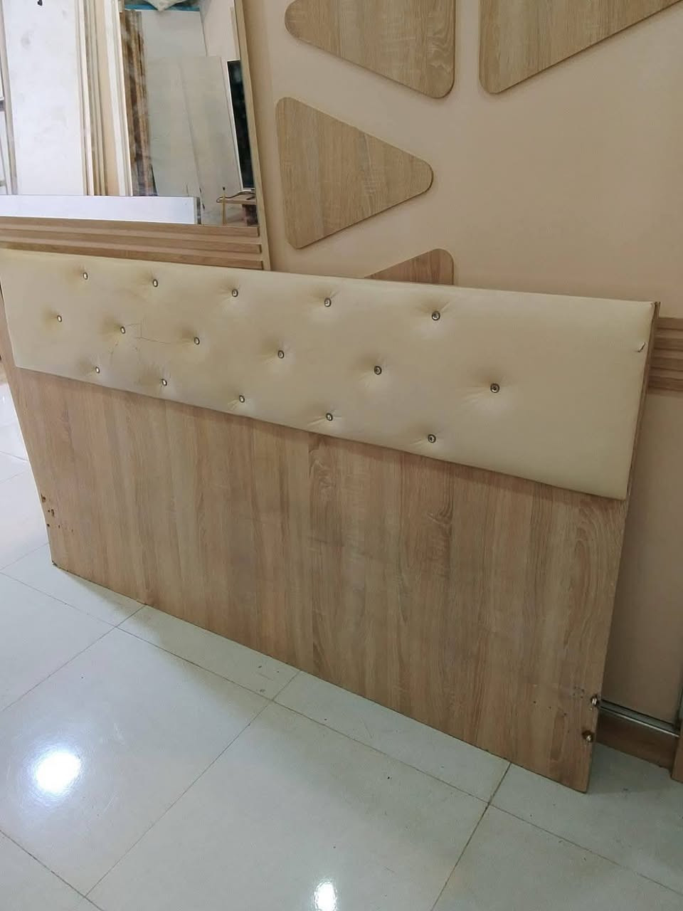 جديد معرض اربيل لبيع وشراء الاثاث🛋
انسب الاسعار وانضف الاثاث 🔥
العنوان اربيل سايدين الزيتون فرمان بران📍
توصيل متوفر موصل واربيل صلاح الدين
واتساب+ اتصال ***********
