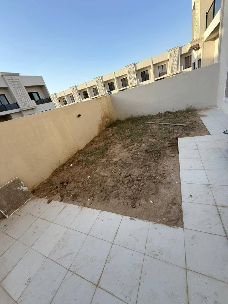السلام عليكم.هندسة وتصاميم الحدائق ومماشي الحلان  شغل هندسي وكادر متميز للتواصل معنا عبر الارقام ***********او *********** ابو سند
